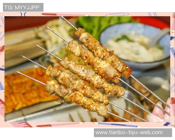 媒体人分享与亚当斯赛后夜宵合影羊肉串烧烤尽享美味时光 媒体人分享与亚当斯赛后夜宵合影羊肉串烧烤尽享美味时光